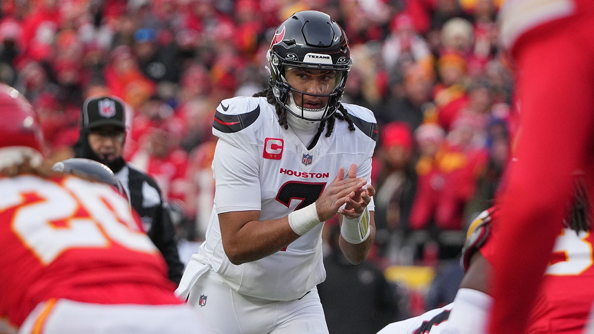 CJ Stroud in the playoffs vs Chiefs