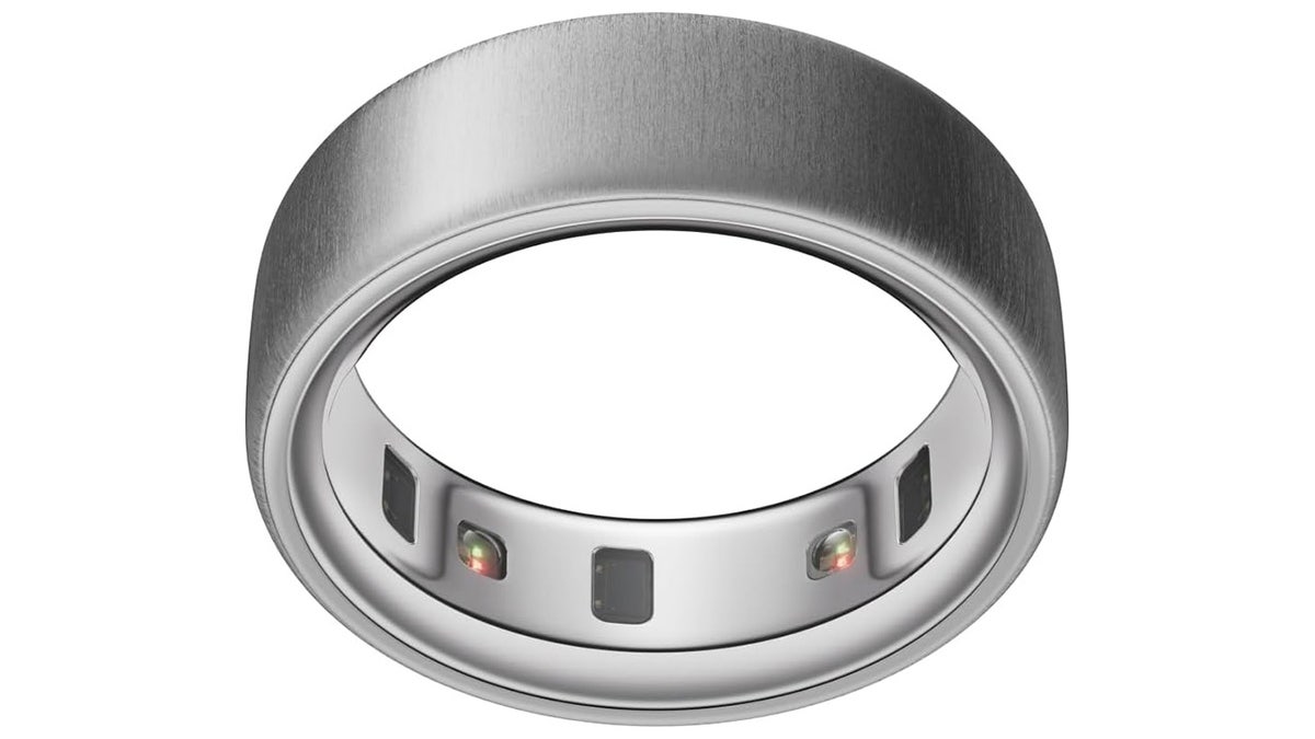 The Oura Ring 4 has an app that translates data into a clear sleep score.  