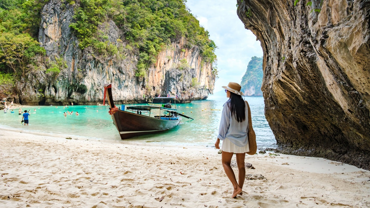 wealthy americans golden visa asia
