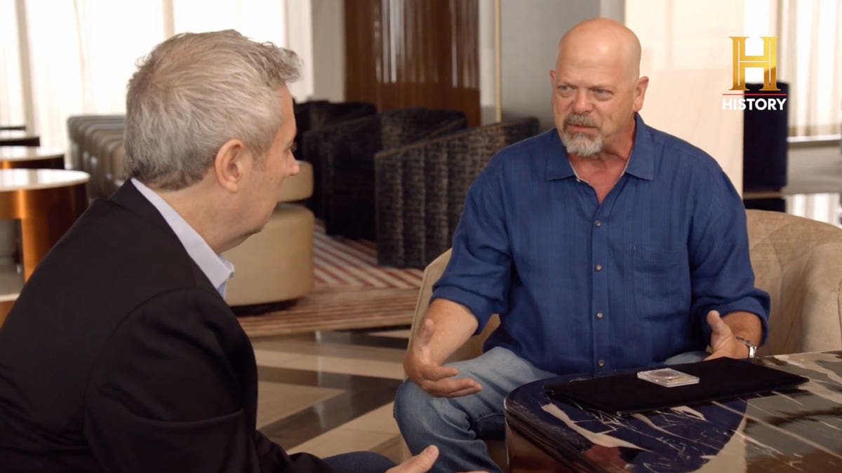 pawn stars rick harrison blames vegas decline on hotels