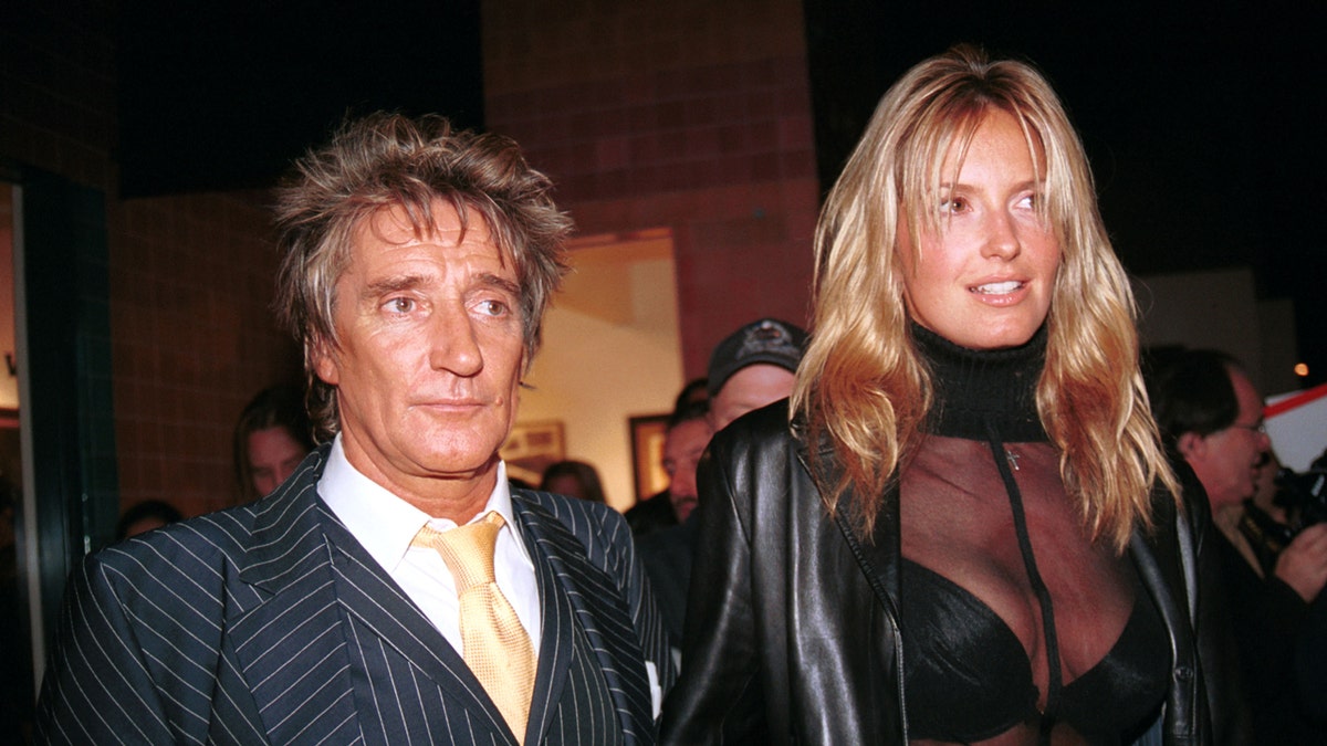 Rod Stewart and Penny Lancaster in 2002