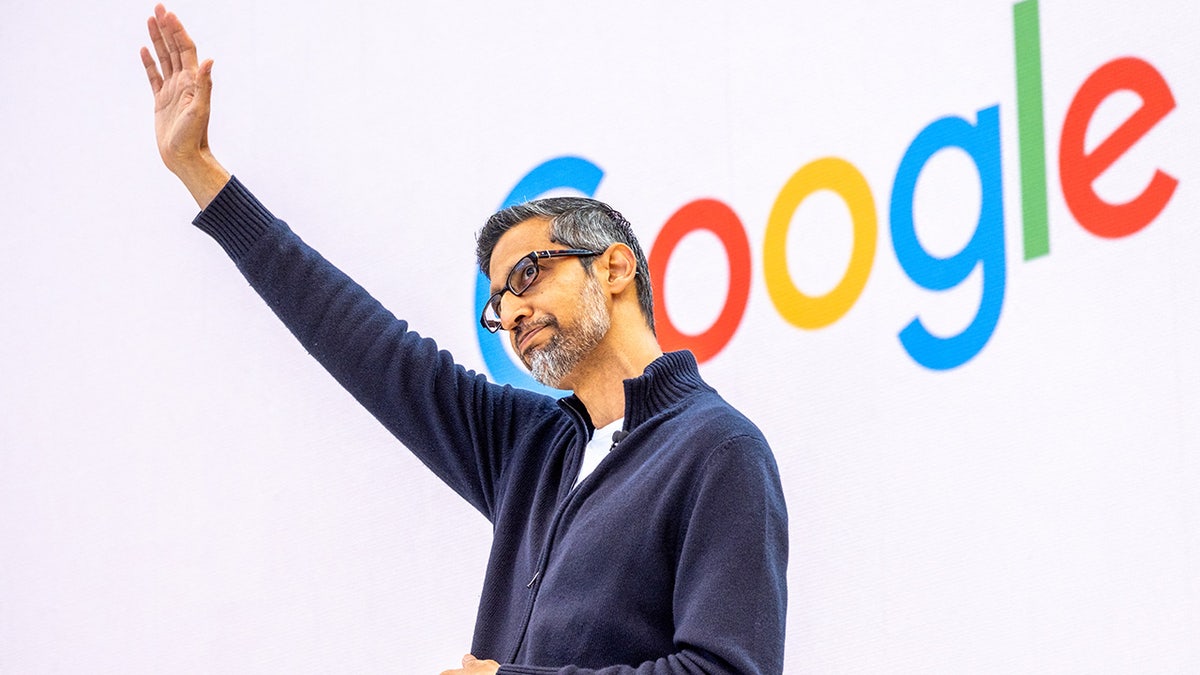 Sundar Pichai, Google logo