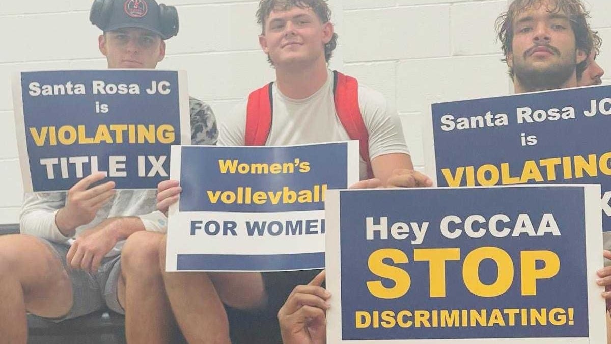 California college students protest