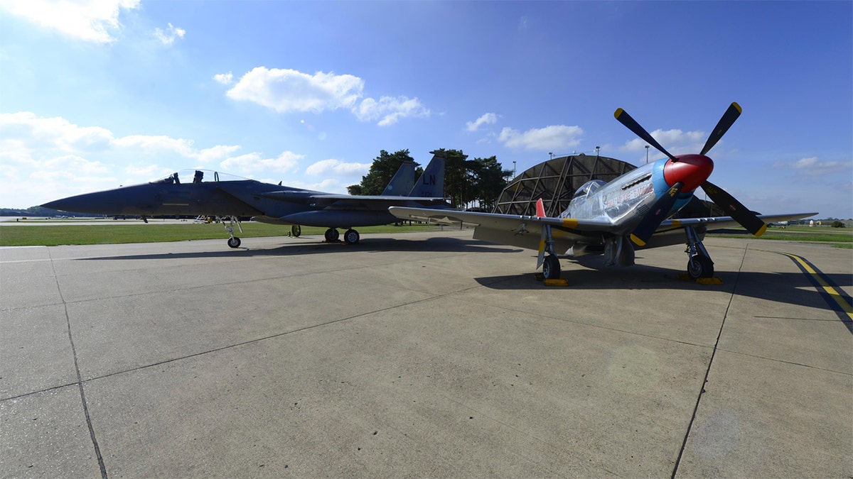 tuskegee-airman-reunites-with-red-tail