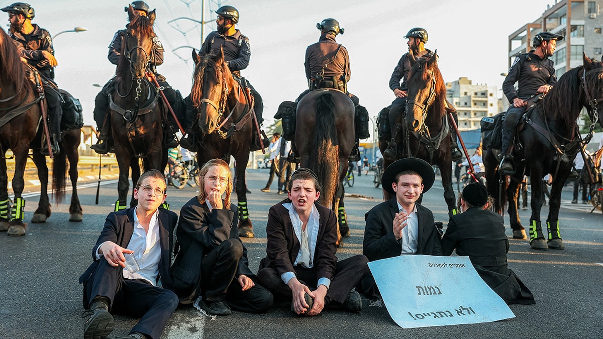 Israel's ultra-orthodox Jews protest military enlistment