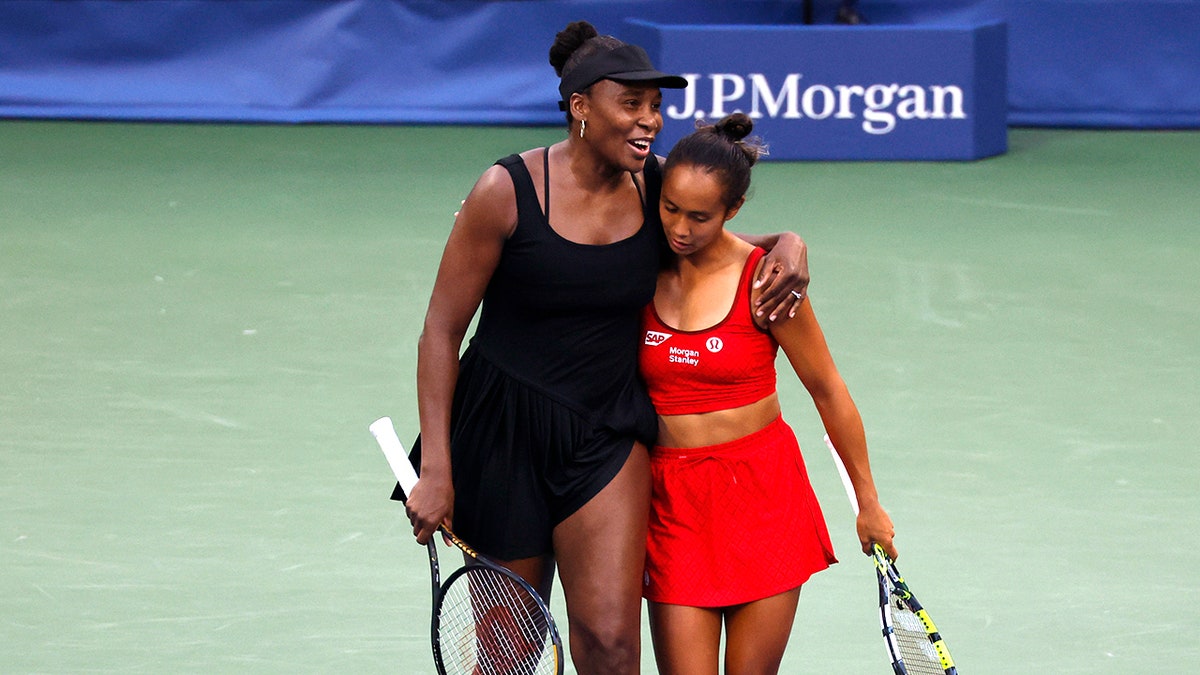Venus Williams and Leylah Fernandez