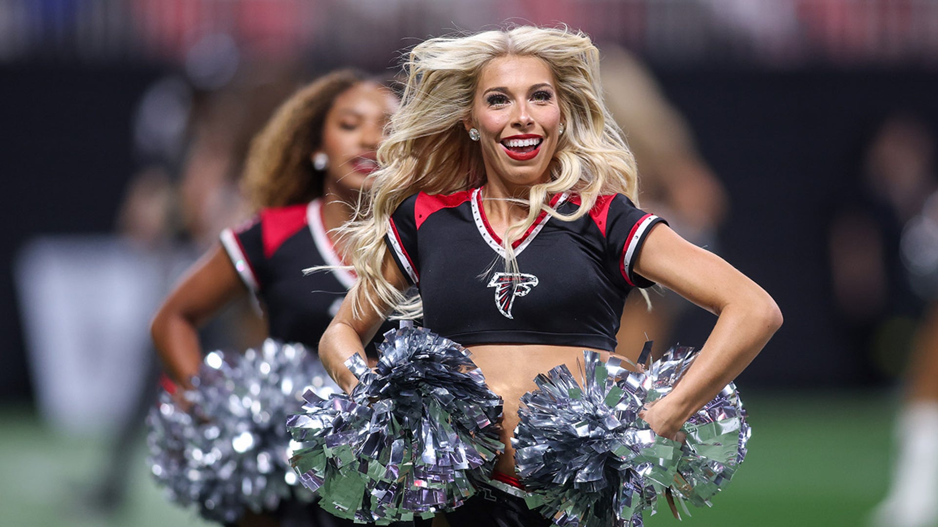 Cheerleaders at the Falcons-Titans game