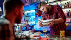 Gen Z drinkers leave bartenders frustrated with shrinking tips as 'terrible' trend emerges