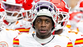 Mahomes loses key weapon in season opener after Xavier Worthy-Travis Kelce collision - Fox News