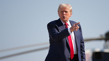 Appeals court blocks Trump from deporting members of Tren de Aragua gang