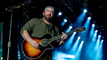 Country singer Lee Brice honors Charlie Kirk, says he 'had a heart of God'