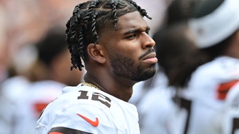 Shedeur Sanders' mom fires back at ex-NFL coach after critical comments