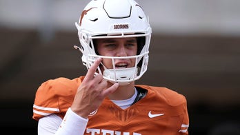 Texas' Arch Manning laments 'sloppy' play in 5 touchdown performance