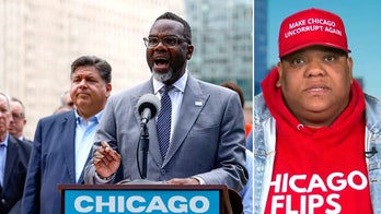Chicago resident goes after city’s ‘progressive Democratic gang’ for refusing Trump’s federal help on crime