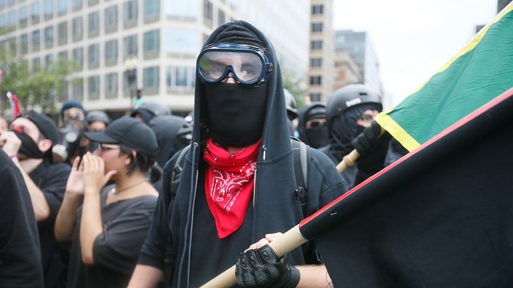 Donald Trump Trump calls antifa ‘terrorist group,’ fueling fight over free speech and limits of law enforcement