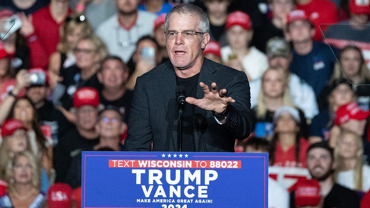 Brett Favre: I don't think a lot of people gave Trump a chance of winning