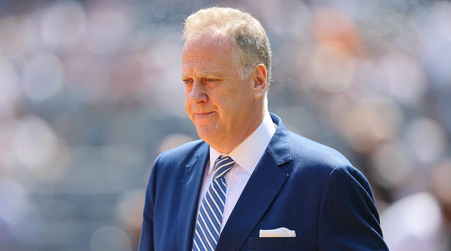 Yankees broadcaster Michael Kay calls out subset of Mets fans after team's late-season collapse, playoff miss