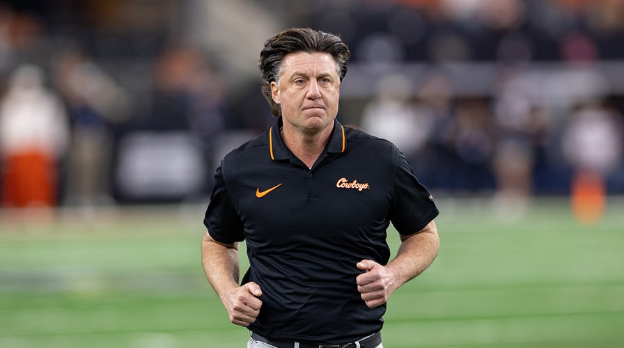 Oklahoma State fires Mike Gundy after 21 seasons following fan outrage