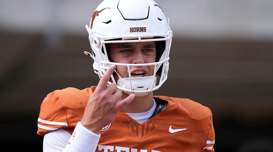 Texas' Arch Manning laments 'sloppy' play in 5 touchdown performance