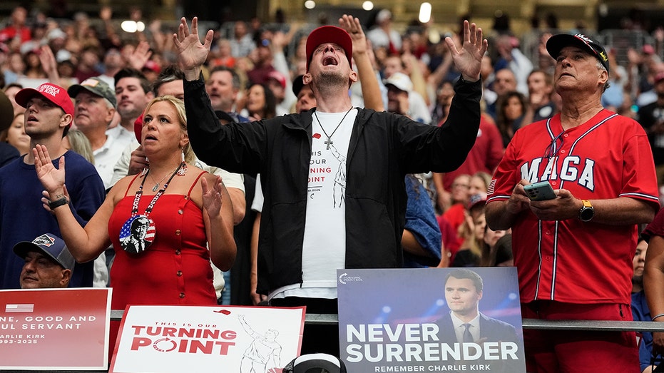 Conservatives rally around 'revival' message after Kirk’s murder, slam Dems for violent George Floyd riots