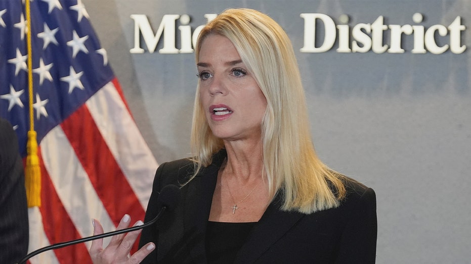 Bondi says human smuggling is 'getting people killed' across US as she announces crackdown