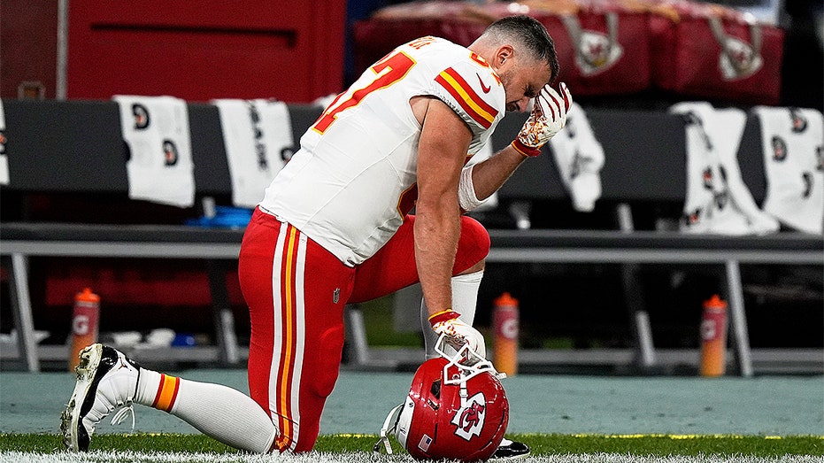 Chiefs' Travis Kelce says he felt 'like s---' after injuring teammate Xavier Worthy in collision