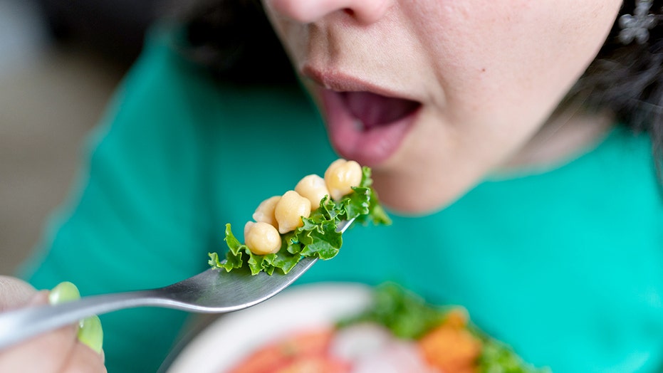 5 protein-packed carbs that can help with weight-loss goals, plus Hawaii's 'green fee' tax