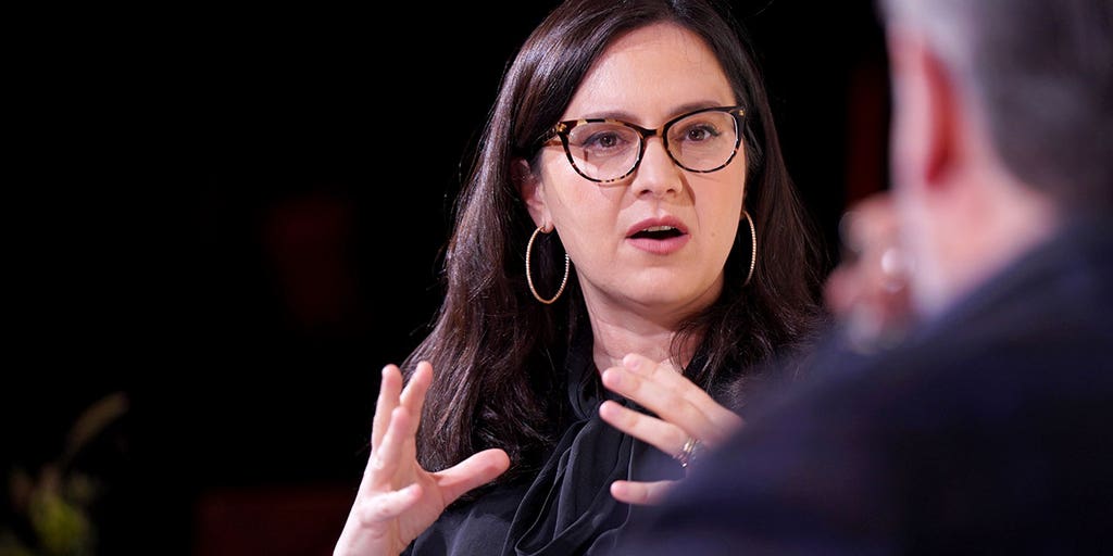 Bari Weiss tells staff '60 Minutes' CECOT story wasn't ready, says disrespect among colleagues is unacceptable
