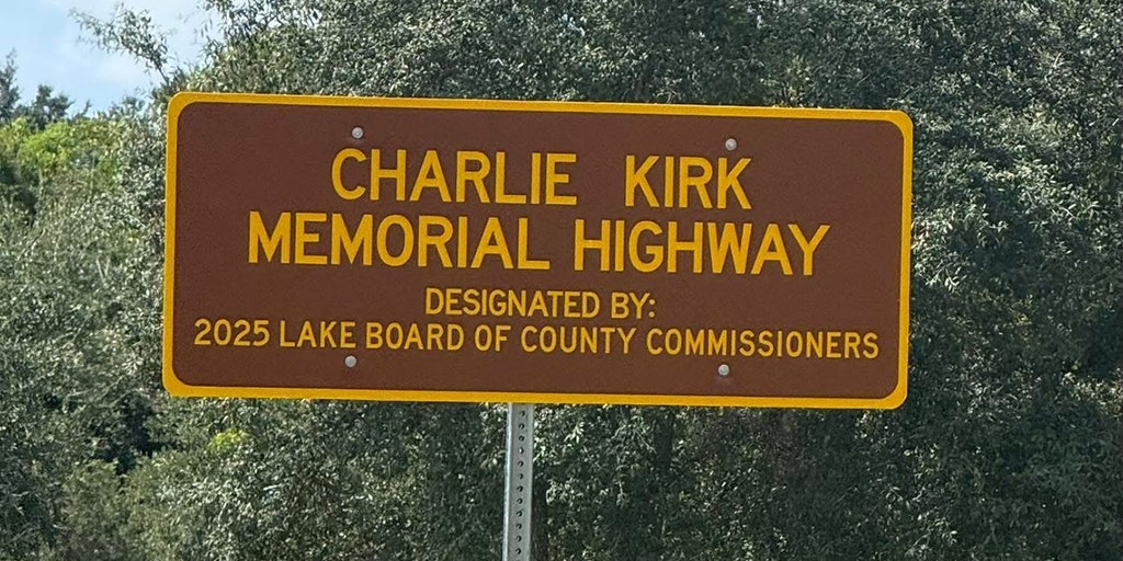 Charlie Kirk memorial highway unveiled in Florida | Fox News