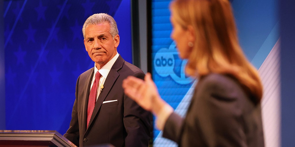 https://a57.foxnews.com/static.foxnews.com/foxnews.com/content/uploads/2025/10/1024/512/jack-ciattarelli-mikie-sherrill-debate-1.jpg?ve=1&tl=1
