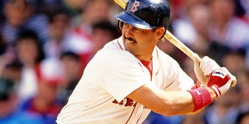 Ex-Red Sox star Mike Greenwell dead at 62 after cancer battle