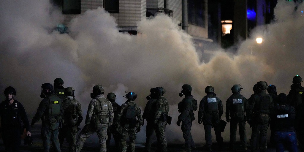 portland-anti-ice-protest-10-5-25.jpg?ve