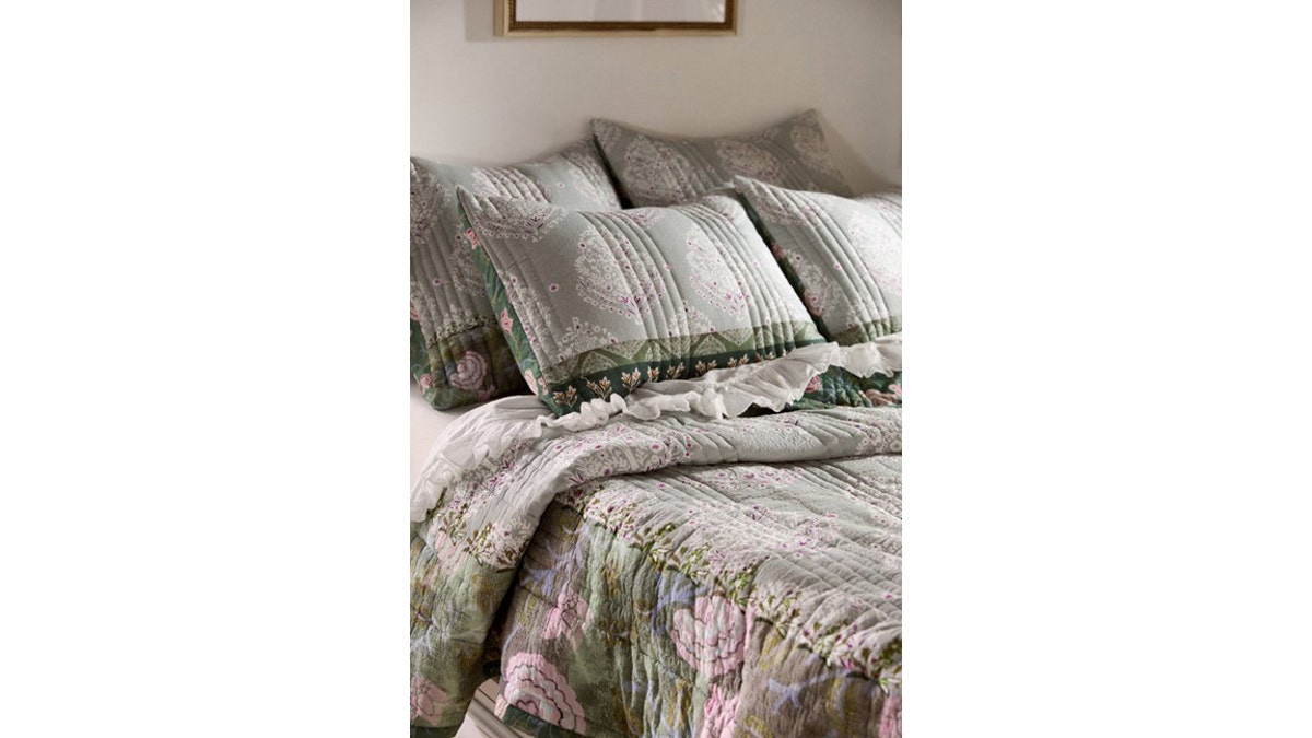 The perfect quilt for a guest room.