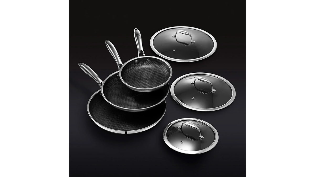 Looking to just replace your pans? Get a 12-, 10- and eight-inch pan.