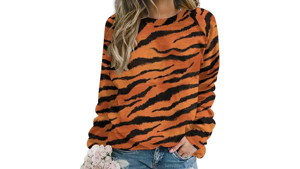 A striped sweater is the basis of your tiger costume.