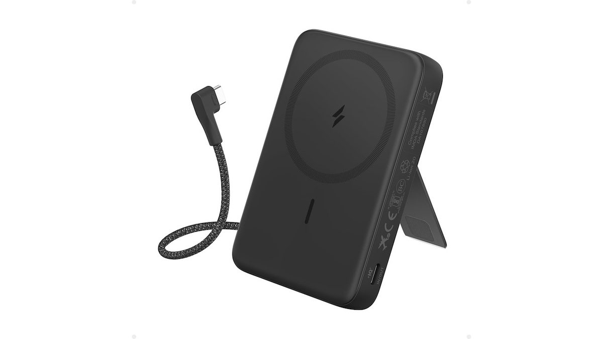 Connect this power bank to your phone for quick and easy charging on the go. 