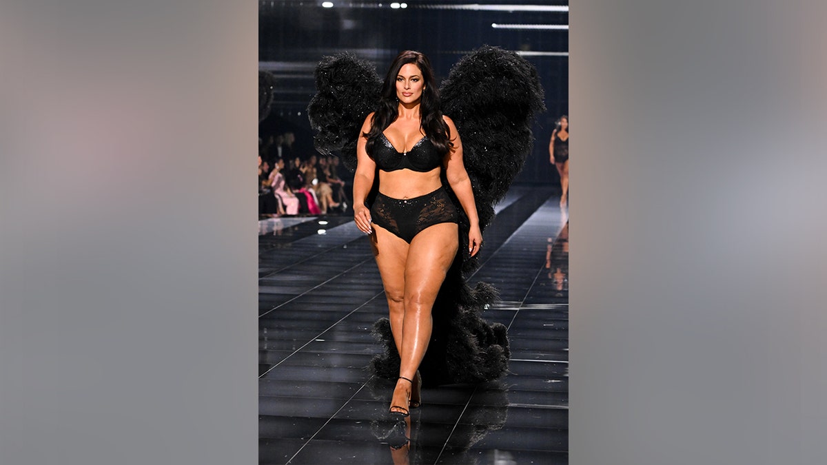 Ashley Graham wore a black set with wings on the Victoria's Secret Fashion Show runway.