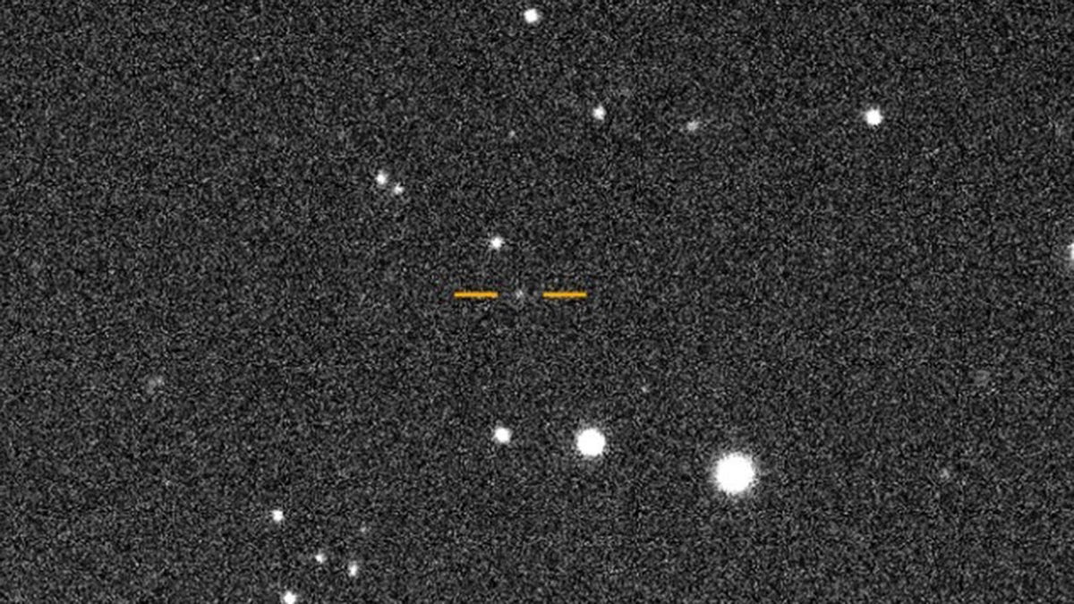 Astronomers spot skyscraper-sized asteroid on fast orbit 1 Images of skyscraper-size asteroid, named 2025 SC79.