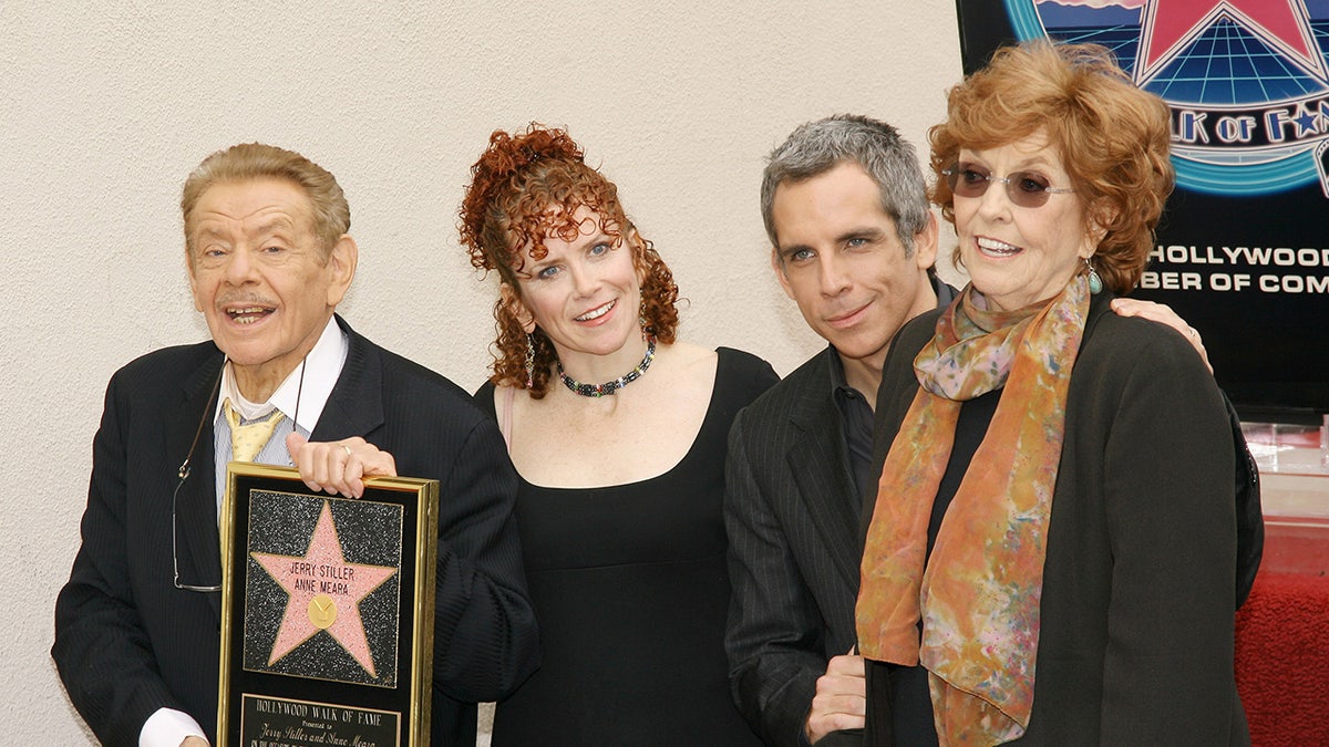 Ben Stiller with his parents and sister