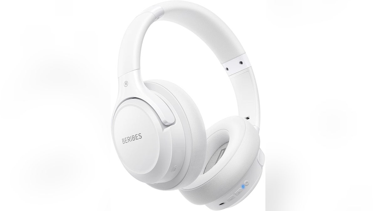 Choose these headphones if you’re looking for lightweight over-ear headphones.