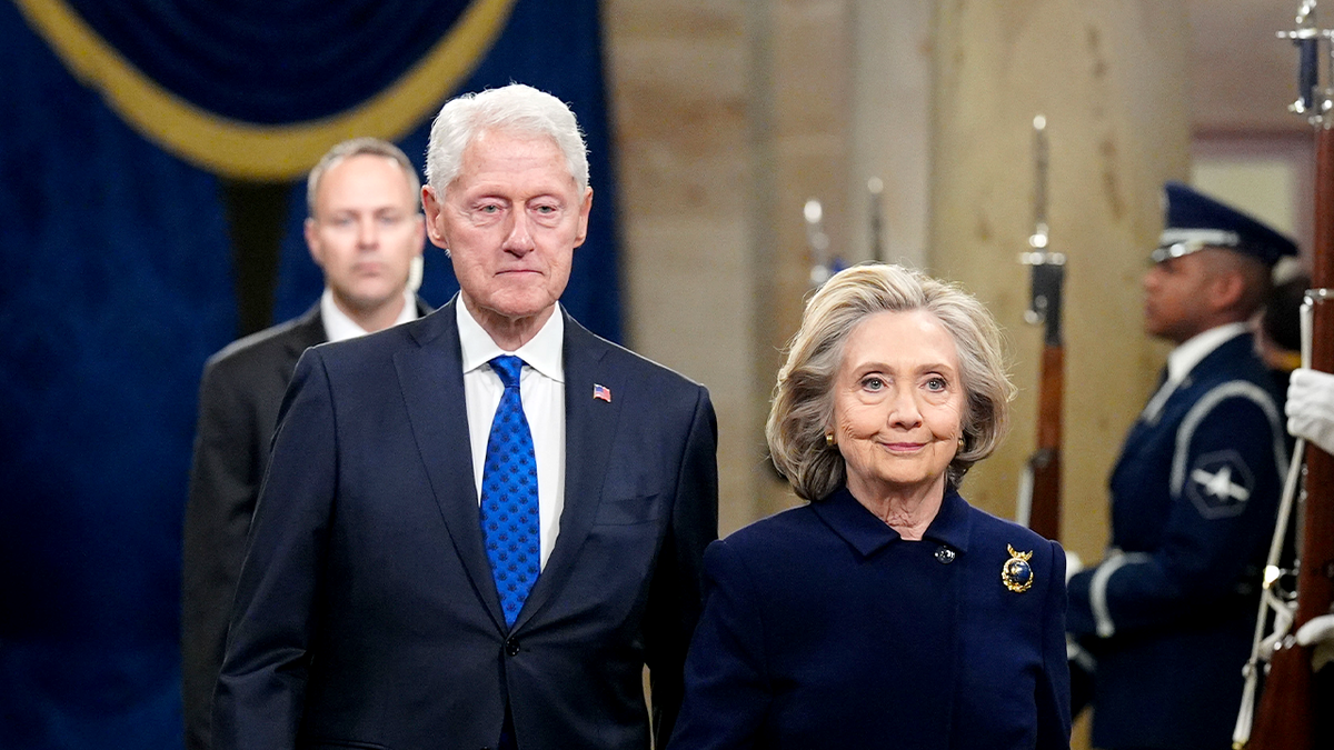 Bill e Hillary Clinton na segunda posse do presidente Trump