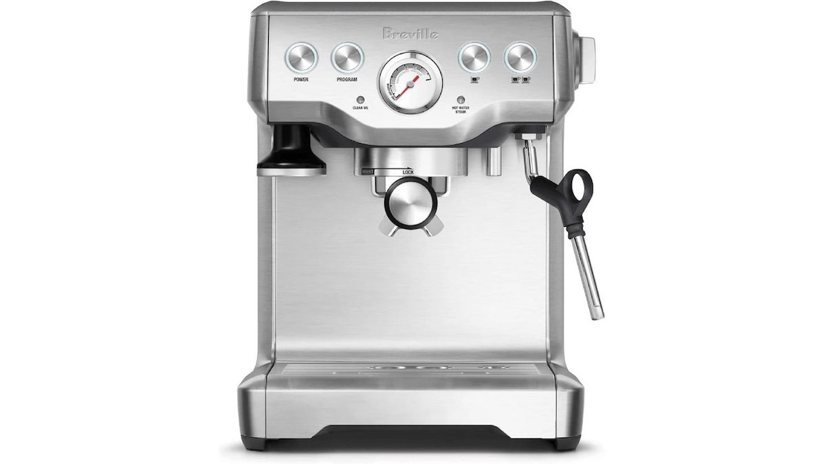 Give her the tools to make the perfect espresso at home.