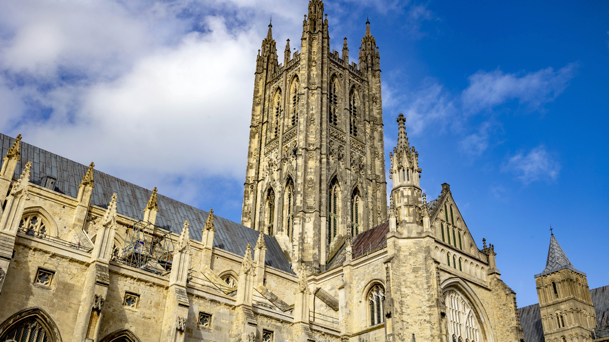 Photo showing Canterbury Cathedral