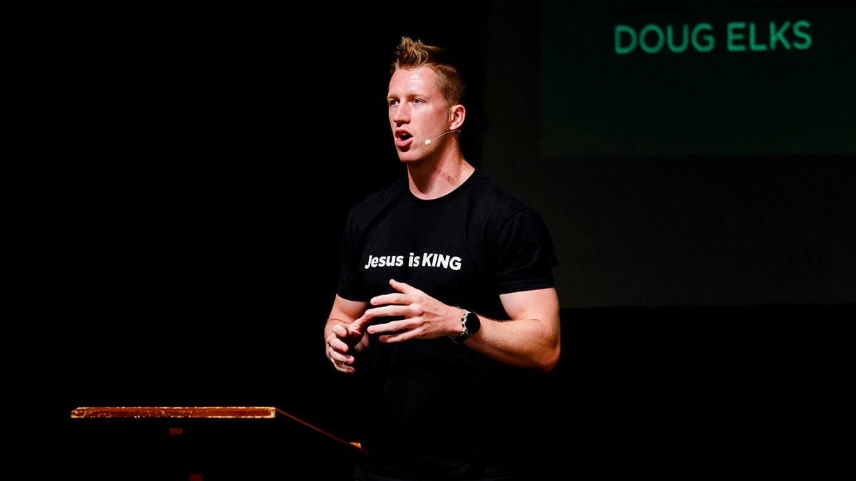 Doug Elks speaks to students about Christianity, faith and prayer at schools around the country.