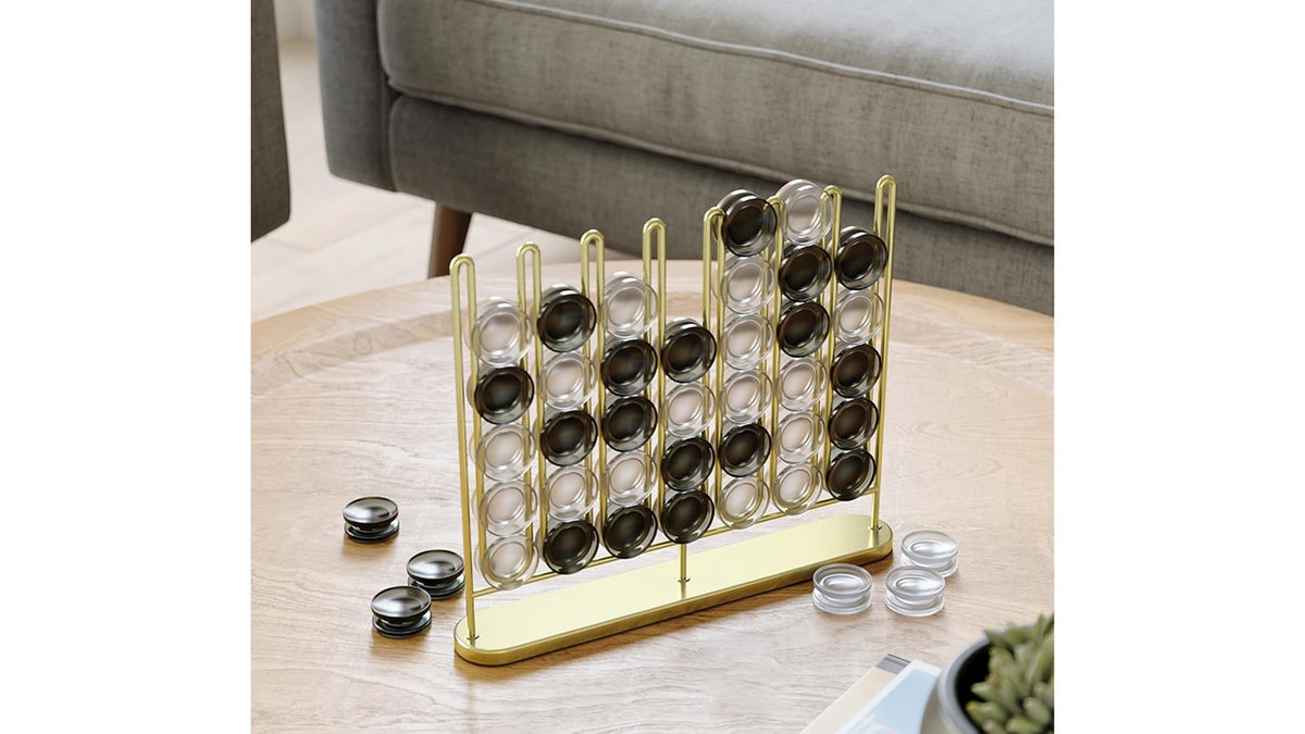  People of all ages who love a quick game