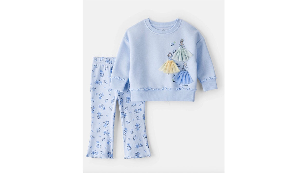 Complete with tulle skirts and all.