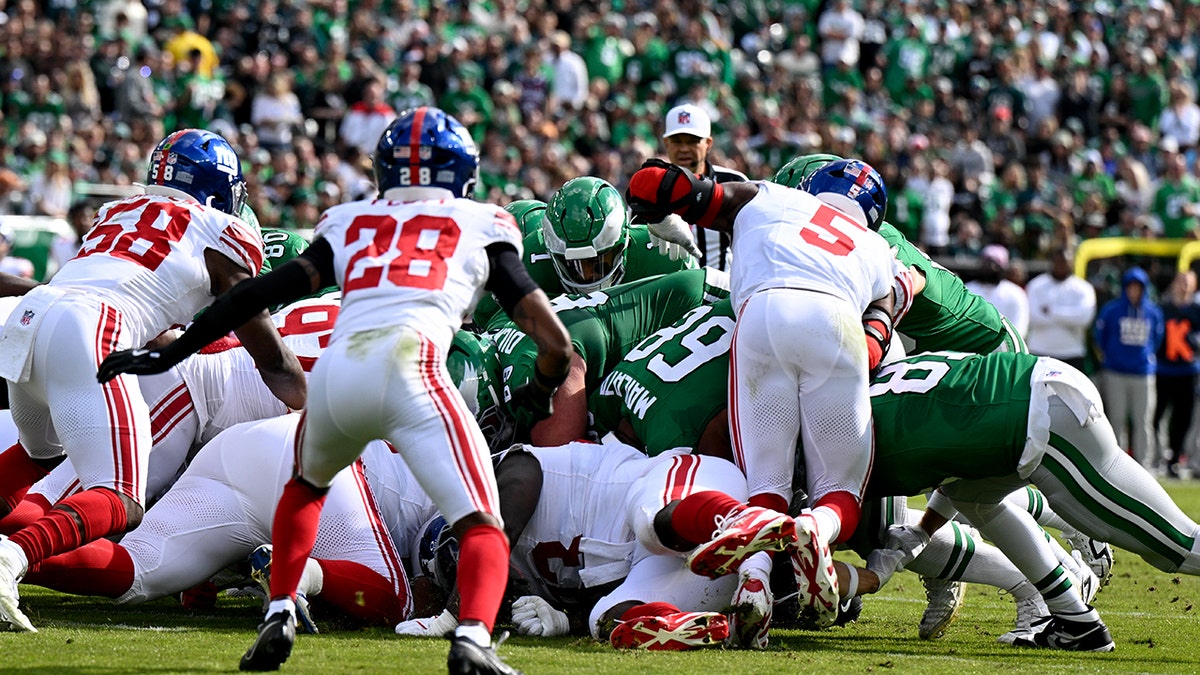 Jalen zostaje ranny w akcji