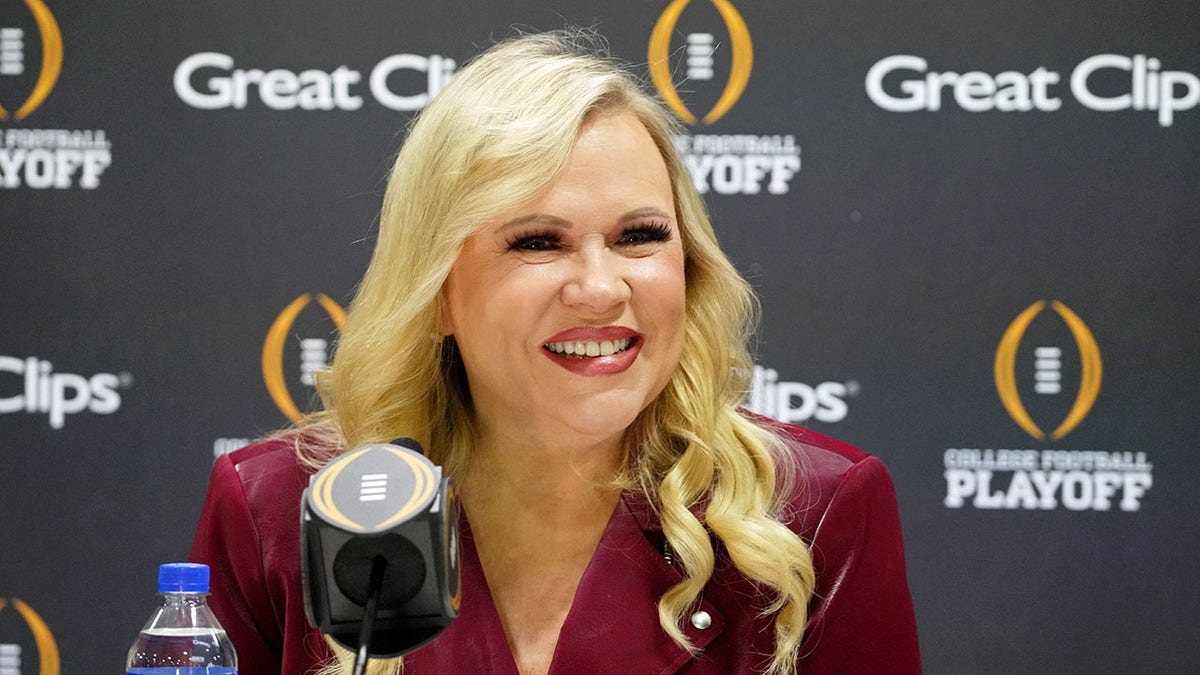Holly Rowe at the CFB National Championship's media day