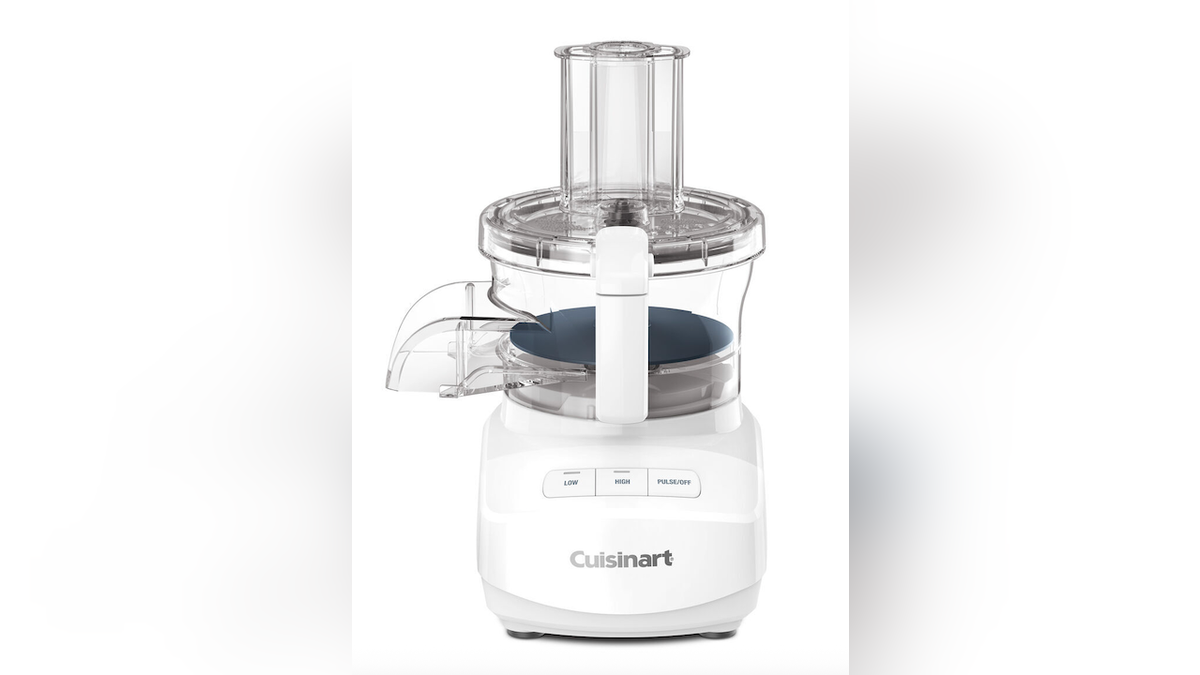 Tackle big prep jobs fast with this 9-cup food processor.