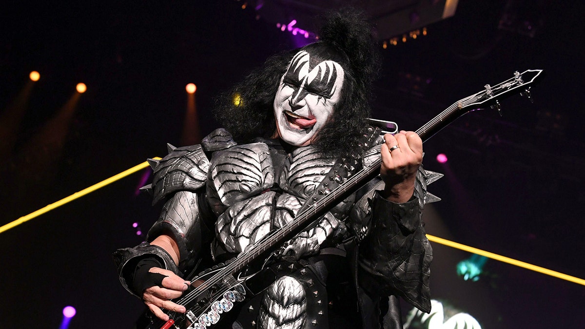 KISS Gene Simmons